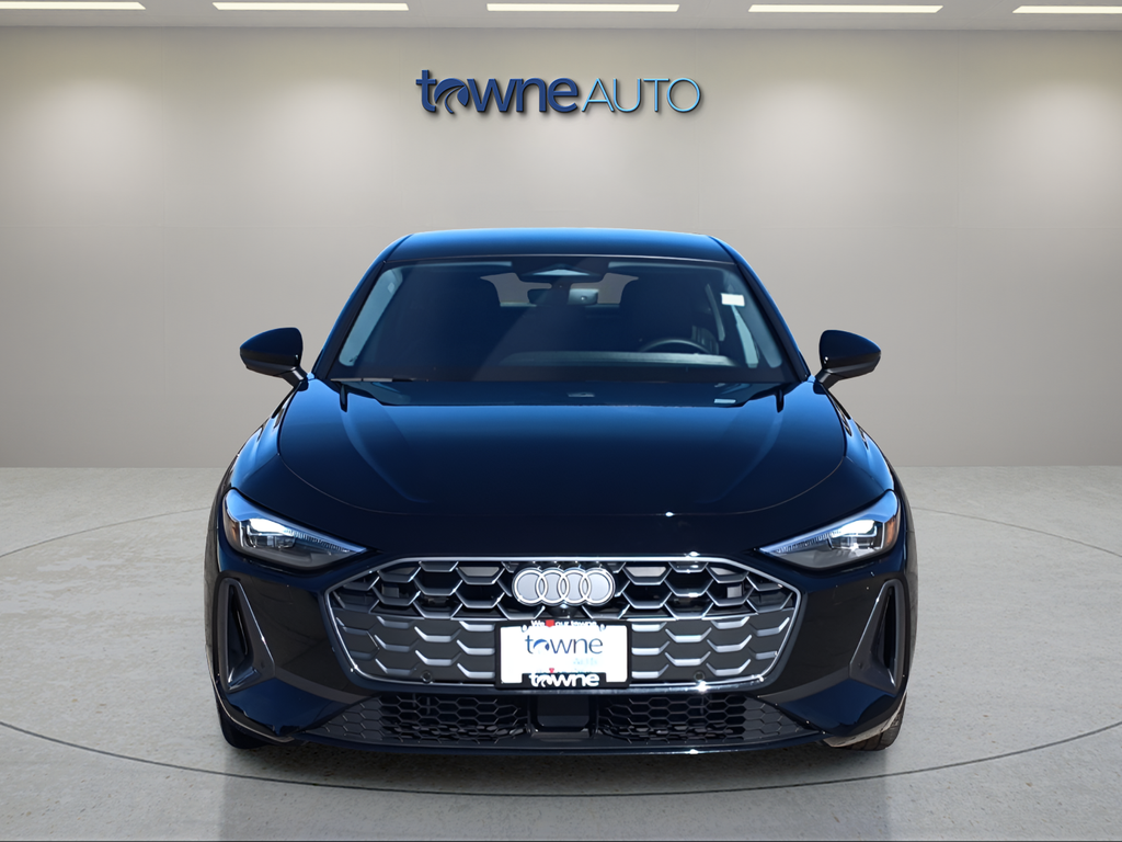 Used 2025  Audi 2.0T Premium image 9