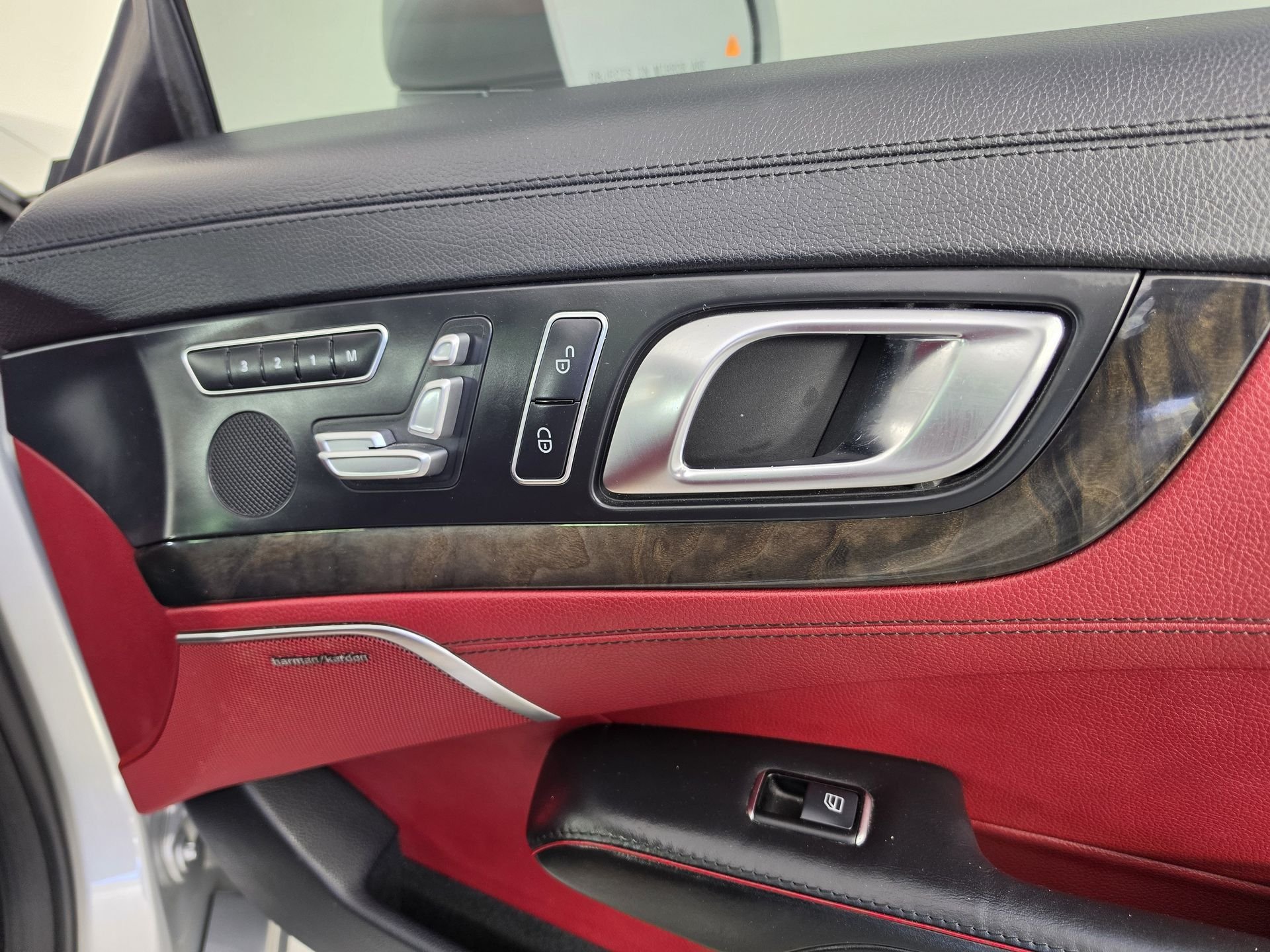 2013 Mercedes-Benz SL-Class SL550 - Photo 25