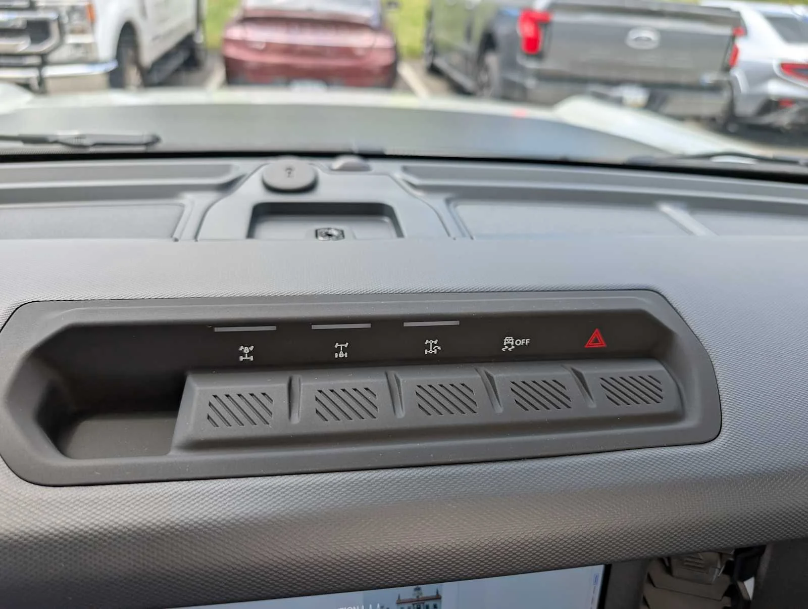 New 2026 Avalanche Gray Ford Badlands® image 27
