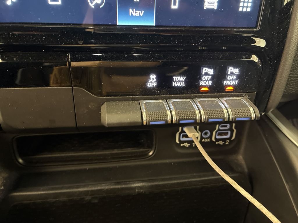 Used 2022 Gray Ram Big Horn/Lone Star image 19