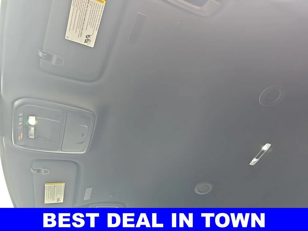 2026 Chevrolet Traverse LT - Photo 32