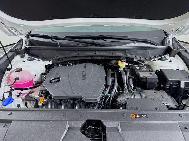 New 2026 White Hyundai SEL FWD image 41