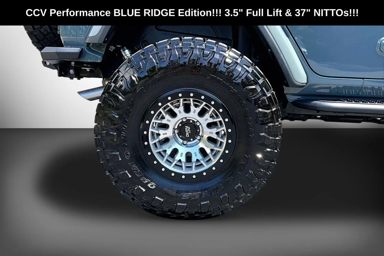 New 2026 Anvil Clear-Coat Exterior Paint Jeep Sahara image 35