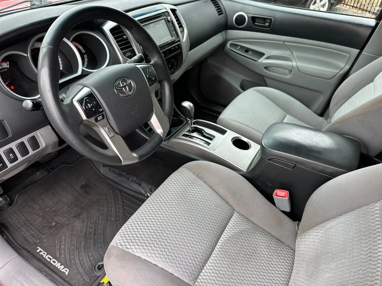 Used 2014 Red Toyota PreRunner image 10