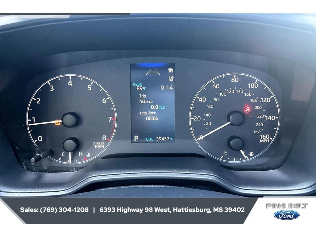 Used 2025 Celestite Toyota LE image 15