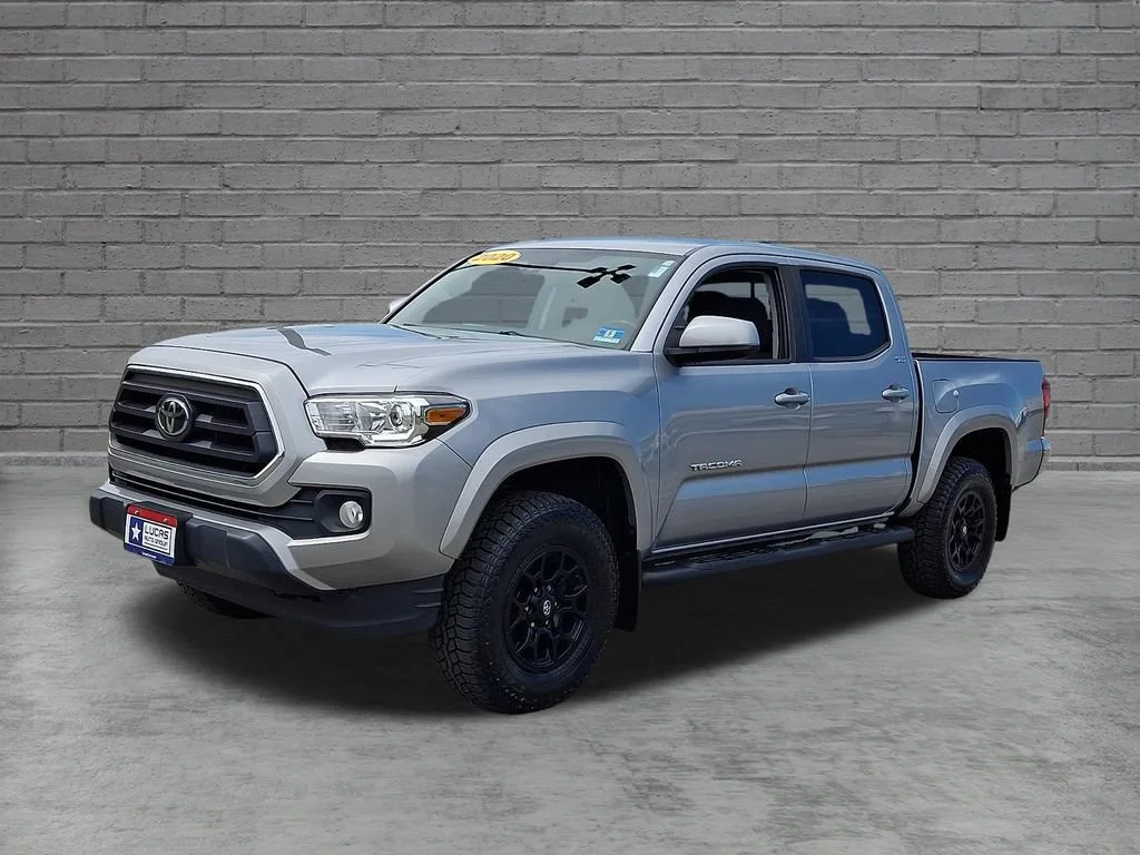 Used 2020 Silver Sky Metallic Toyota SR5 image 6