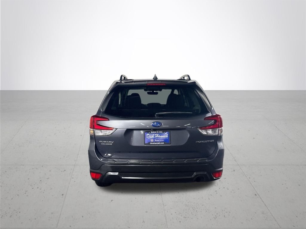 Used 2020 Gray Subaru Premium image 7