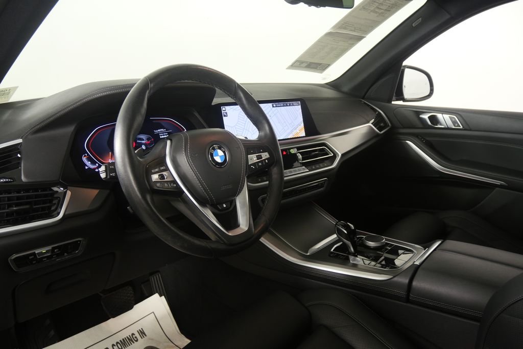 Used 2023 Black Sapphire Metallic BMW xDrive40i image 12