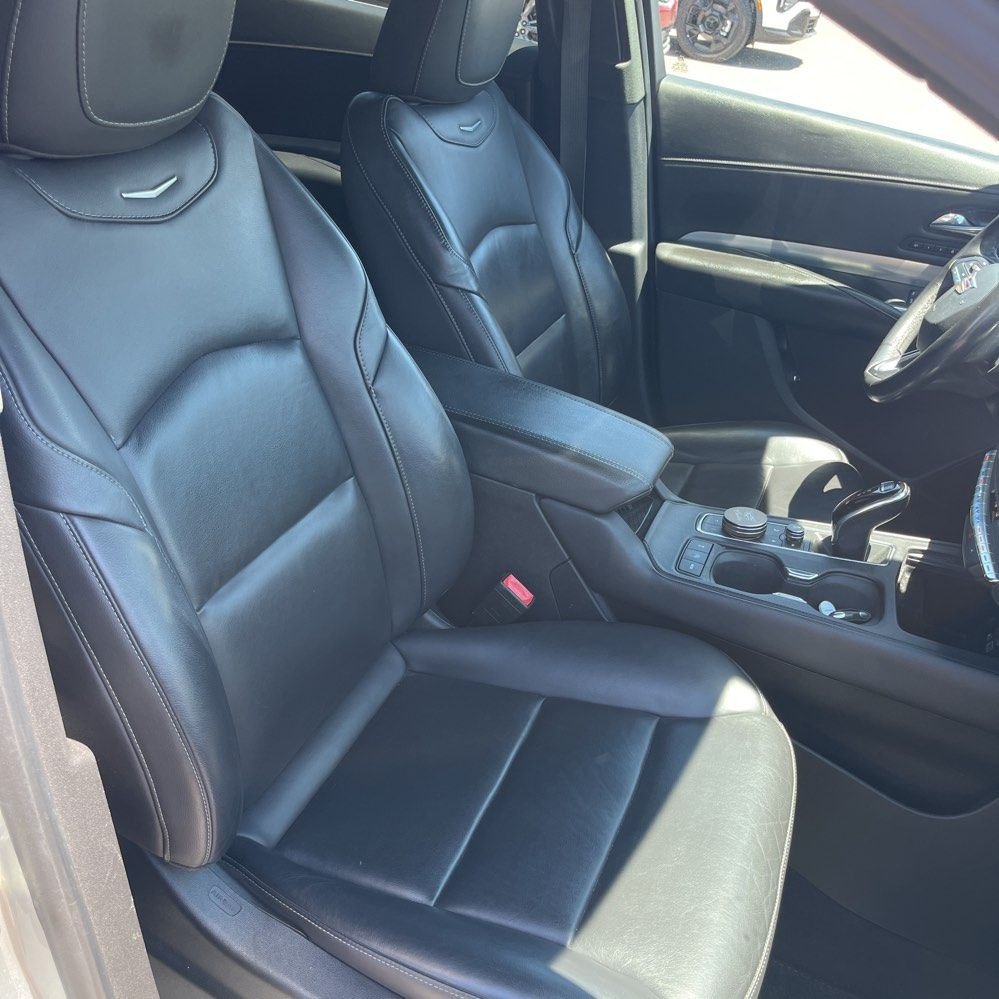 Used 2020 Radiant Silver Metallic Cadillac Premium Luxury image 7