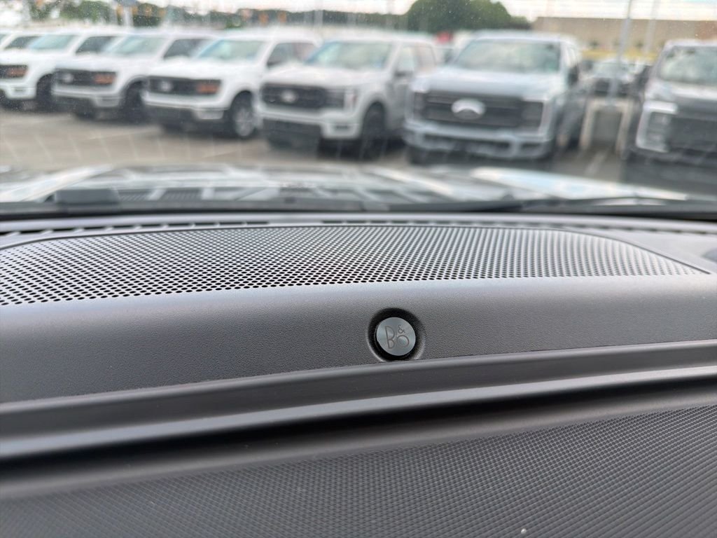 New 2026 Carbonized Gray Metallic Ford Lariat® image 36