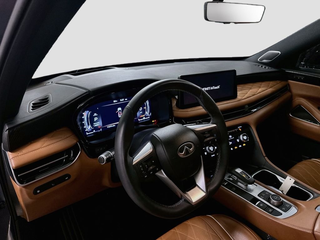 Used 2023 Blue INFINITI Autograph image 4