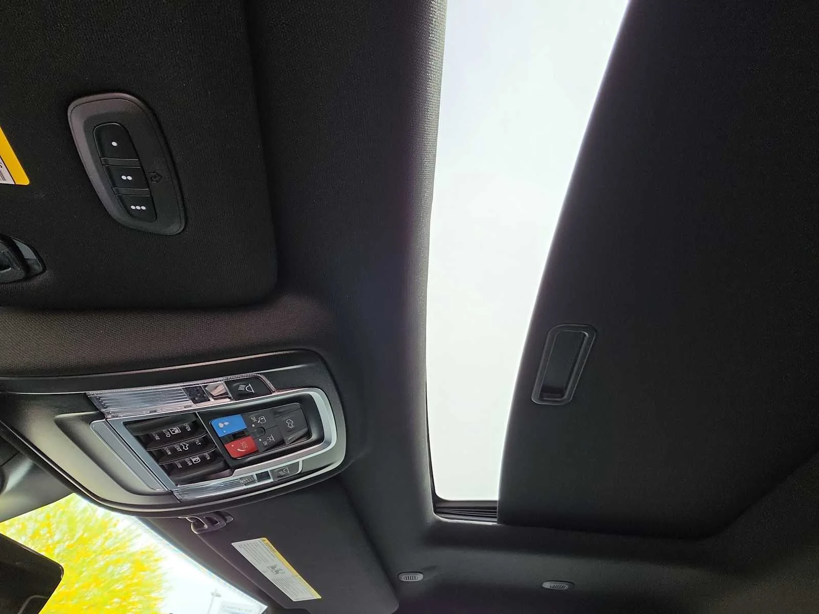 2026 RAM 3500 Laramie - Photo 30