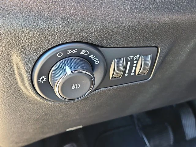 2026 Jeep Compass Altitude - Photo 17
