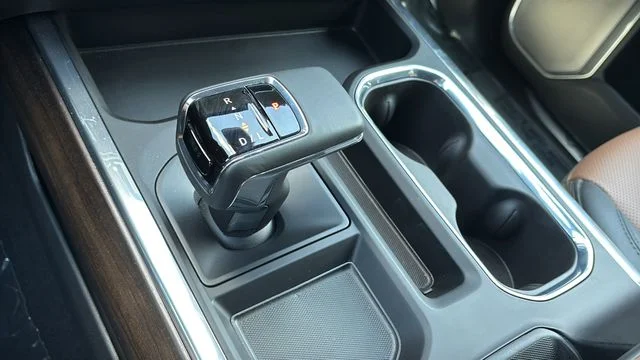 Used 2025 Beige Chevrolet High Country image 30