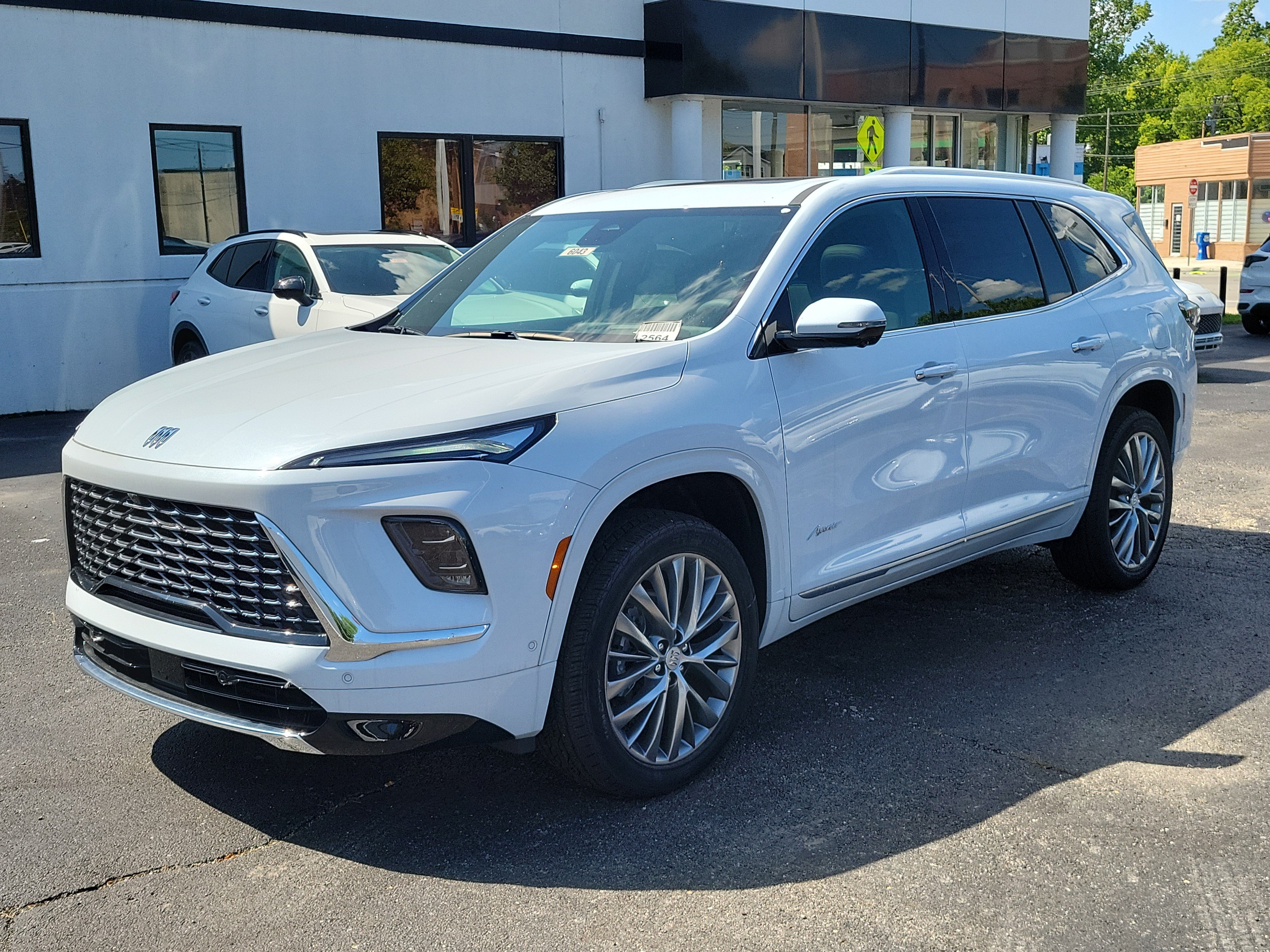 2026 Buick Enclave Avenir - Photo 2
