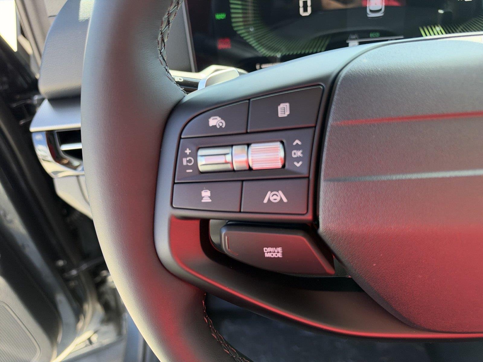 New 2027 Gravity Gray Kia LX image 10