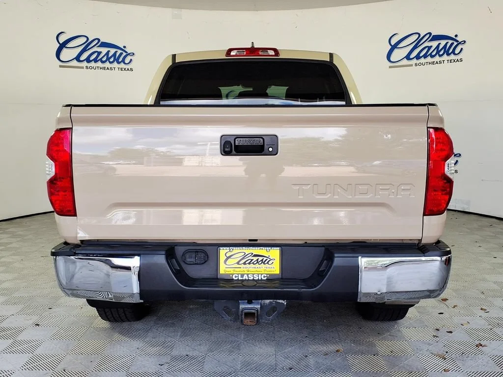Used 2020 Quicksand Toyota Limited image 4