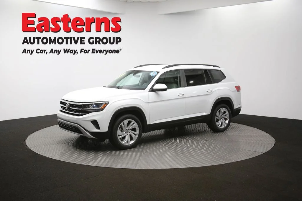 Used 2021 White Volkswagen 2.0T SE w/Technology image 59