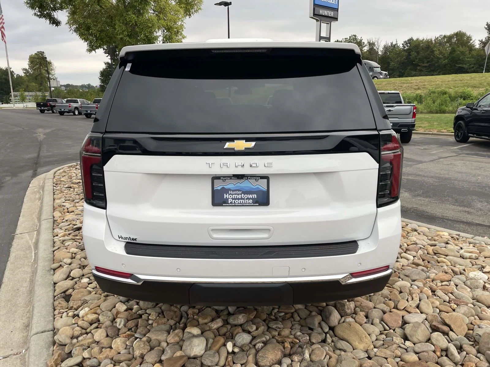 New 2026 Summit White Chevrolet LS image 5