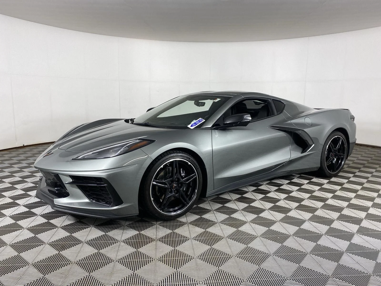Used 2023 Hypersonic Gray Metallic Chevrolet 2LT image 3
