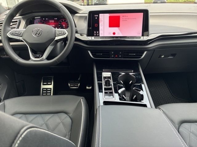 New 2026 Pure Gray Volkswagen 2.0T SEL Premium R-Line image 15