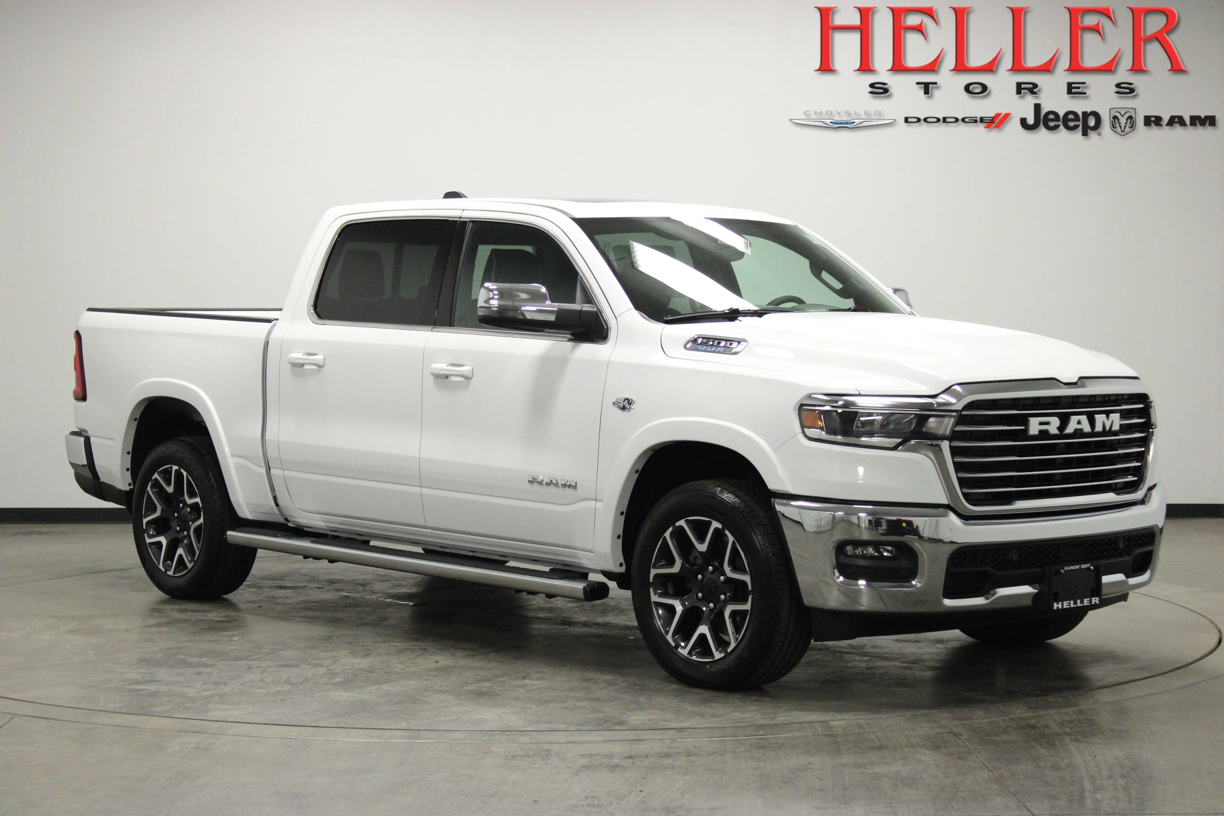 2026 RAM 1500 Laramie 4x4 Crew Cab 5'7's photo