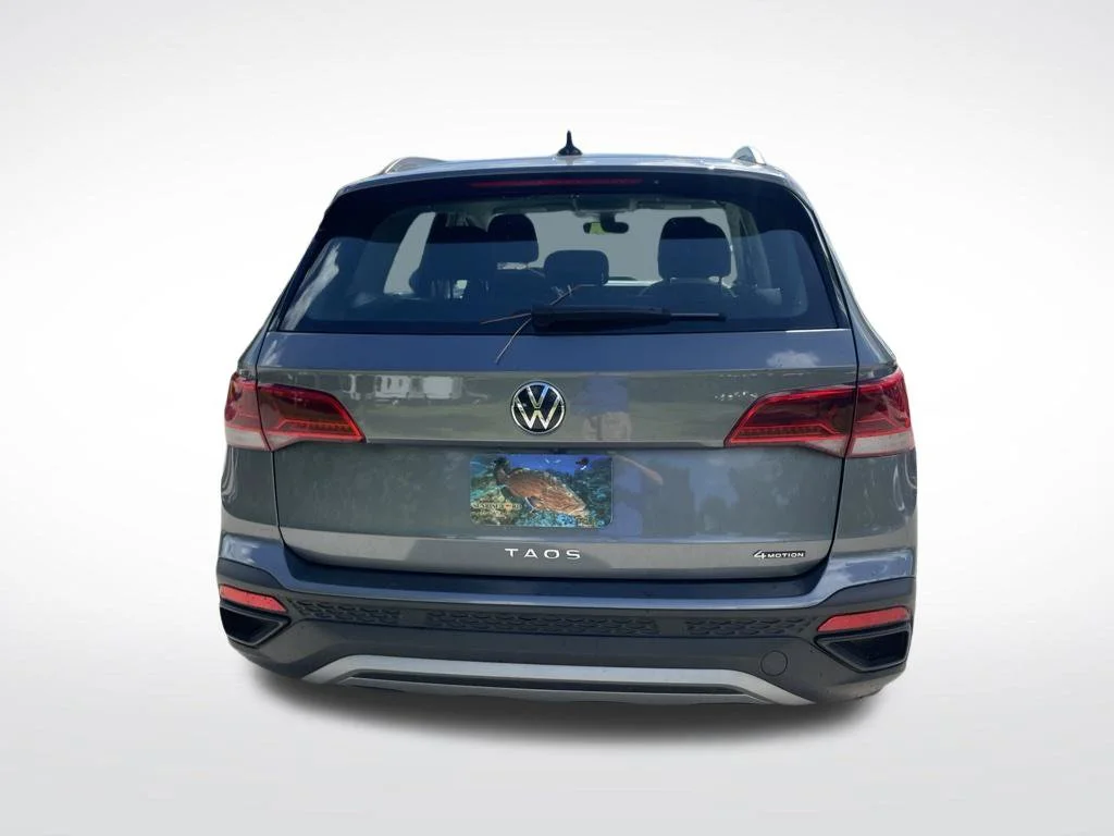 Certified Used 2024 Platinum Gray Metallic Volkswagen 1.5T S image 7
