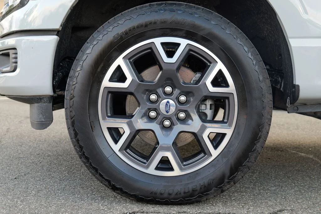 Used 2024 Avalanche Ford STX image 19