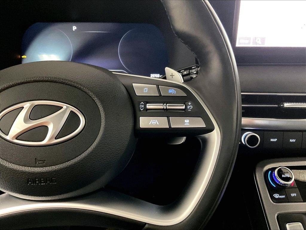 Used 2024 Silver Hyundai Calligraphy image 25