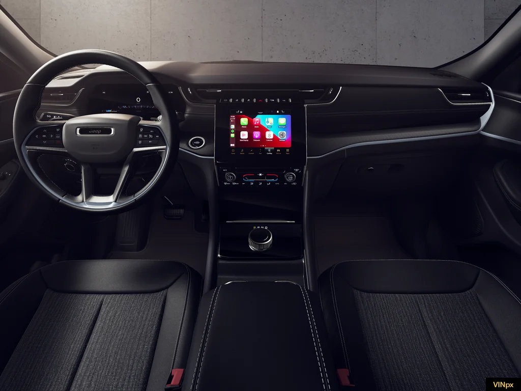 New 2026 Diamond Black Crystal Pearl-Coat Exterior Paint Jeep Laredo image 17
