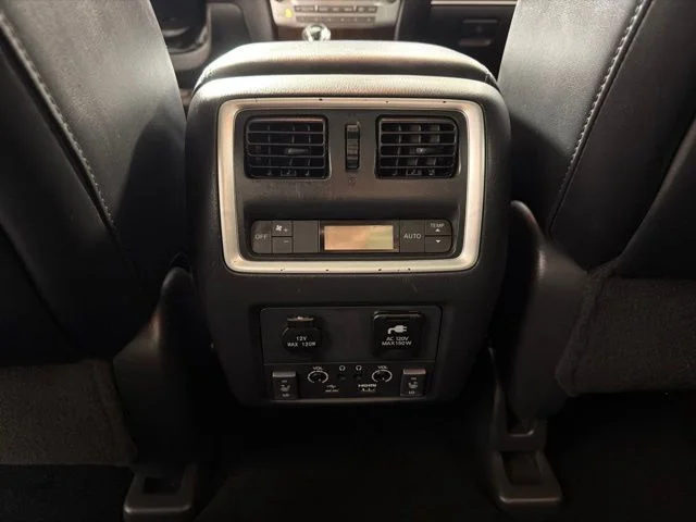Certified Used 2019 White INFINITI LUXE image 37