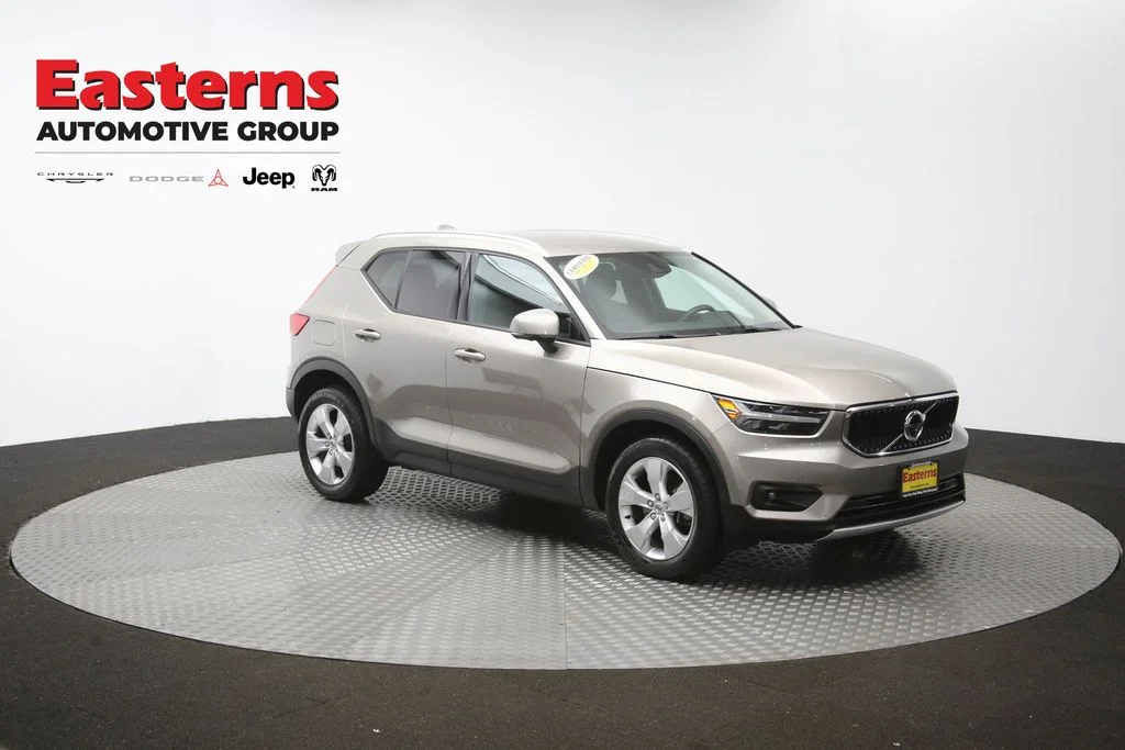 Used 2022 Brown Volvo Momentum image 51