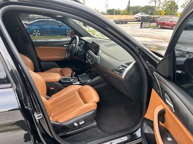 Used 2022 Black Sapphire Metallic BMW xDrive30i image 9