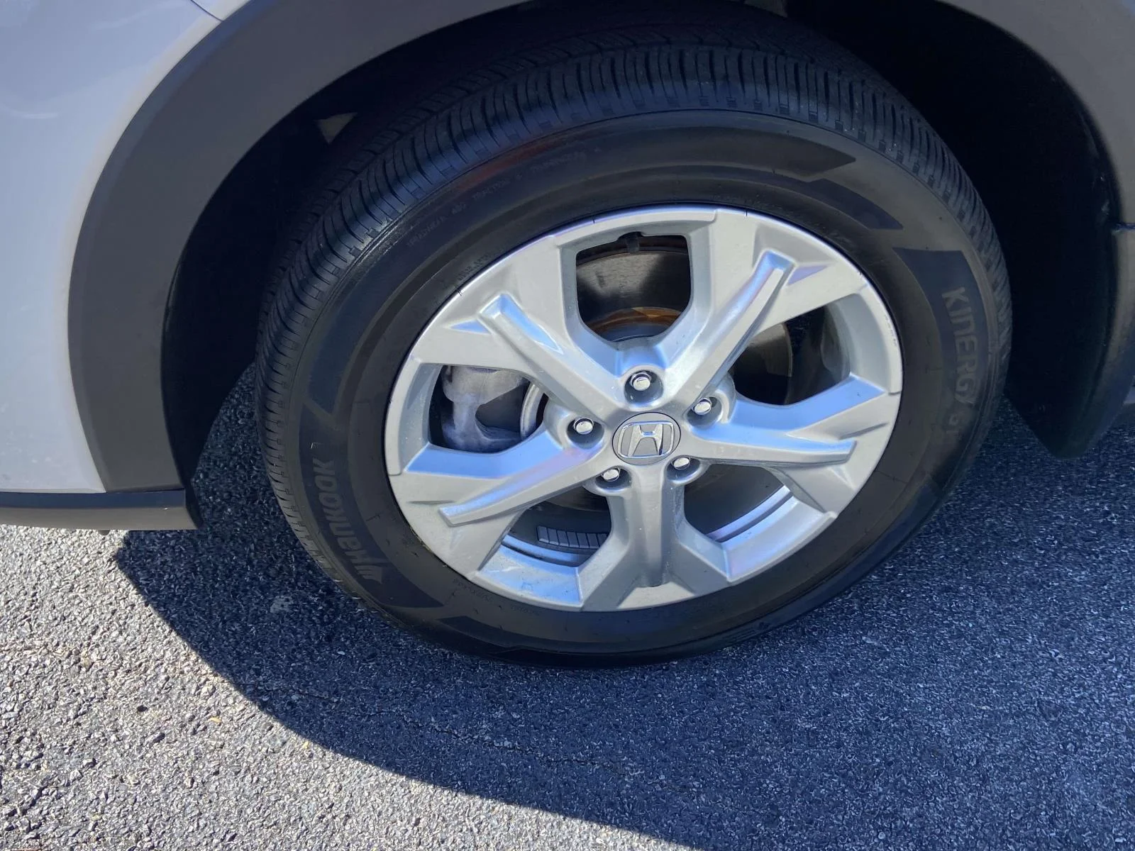 Used 2024 White Honda LX 2WD CVT image 5