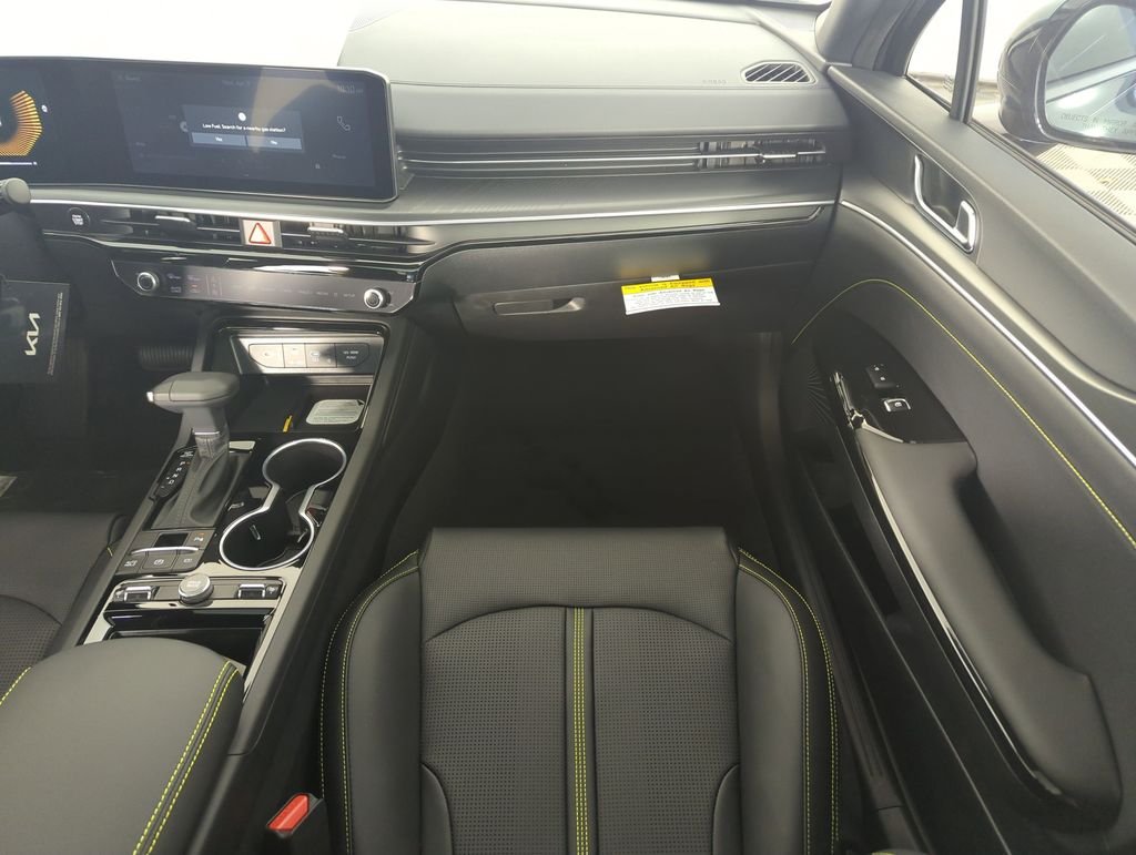 New 2026 Aurora Black Pearl Kia GT image 16