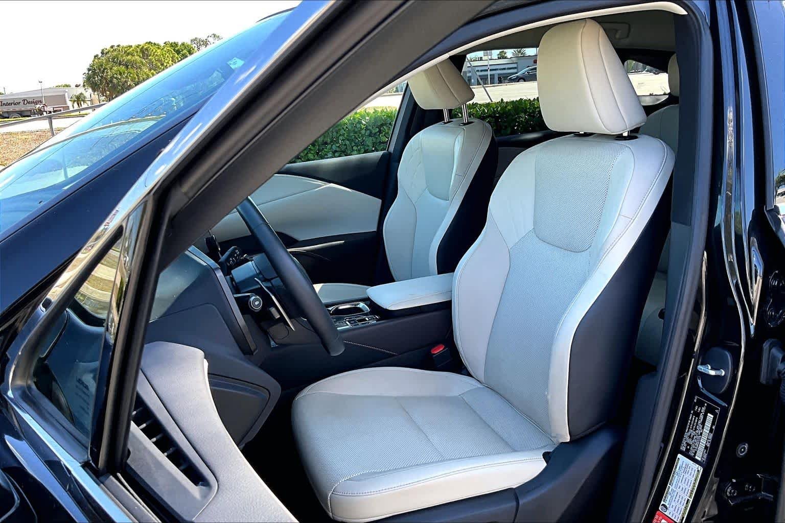 Certified Used 2024 Caviar Lexus  image 8