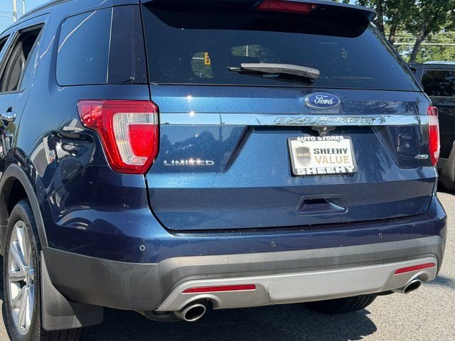Used 2016 Blue Ford Limited image 34