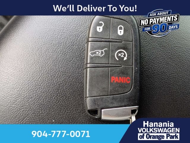 Used 2018 Black Jeep Altitude image 32