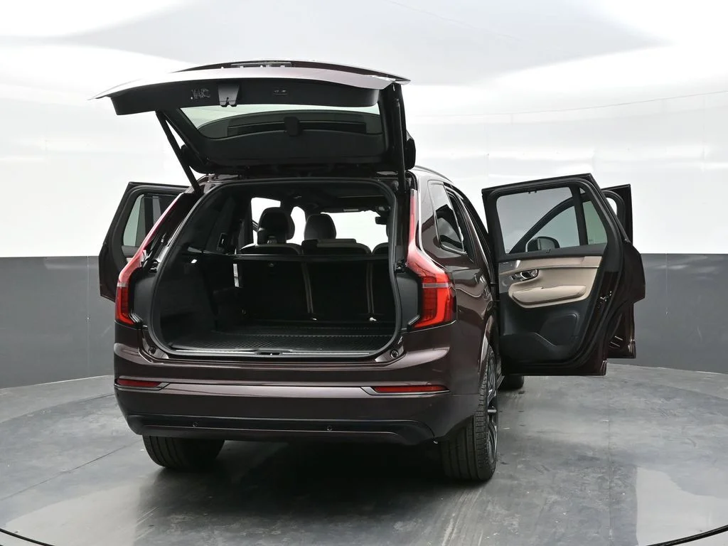New 2026 Mulberry Red Volvo T8 Ultra image 46