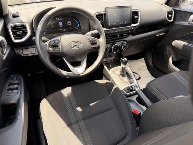 Used 2026 Silver Hyundai SEL image 6