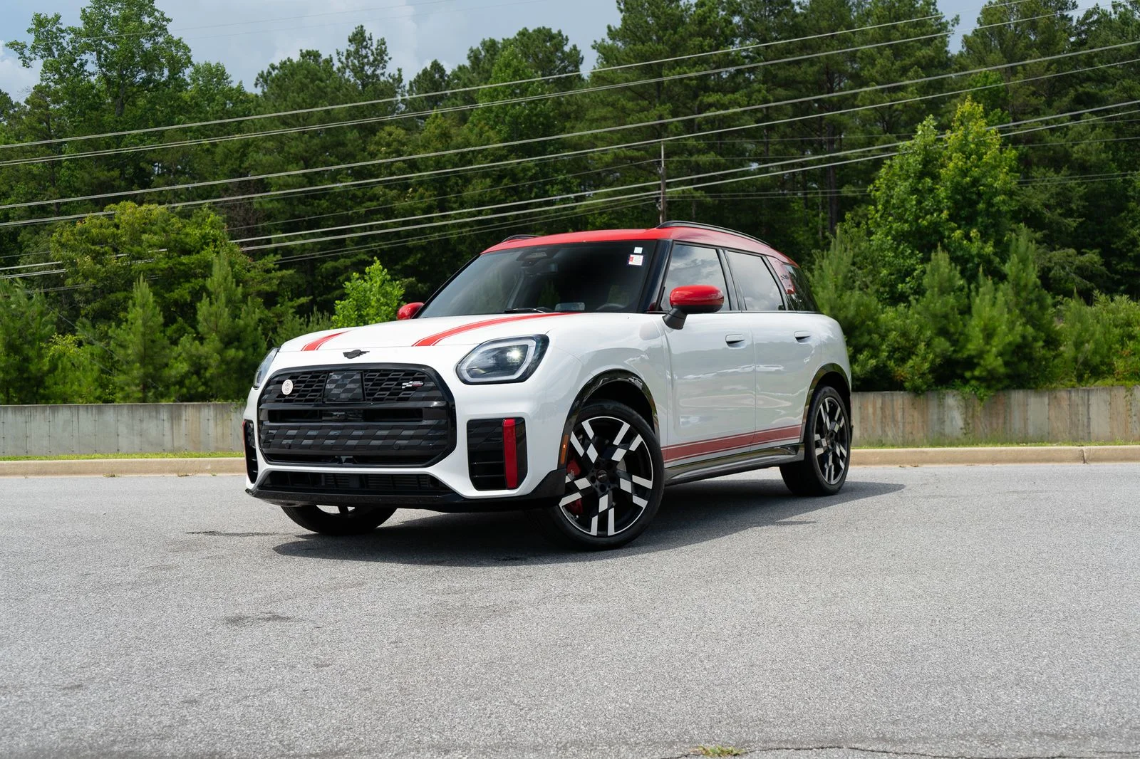 2026 MINI Countryman JCW ALL4's photo