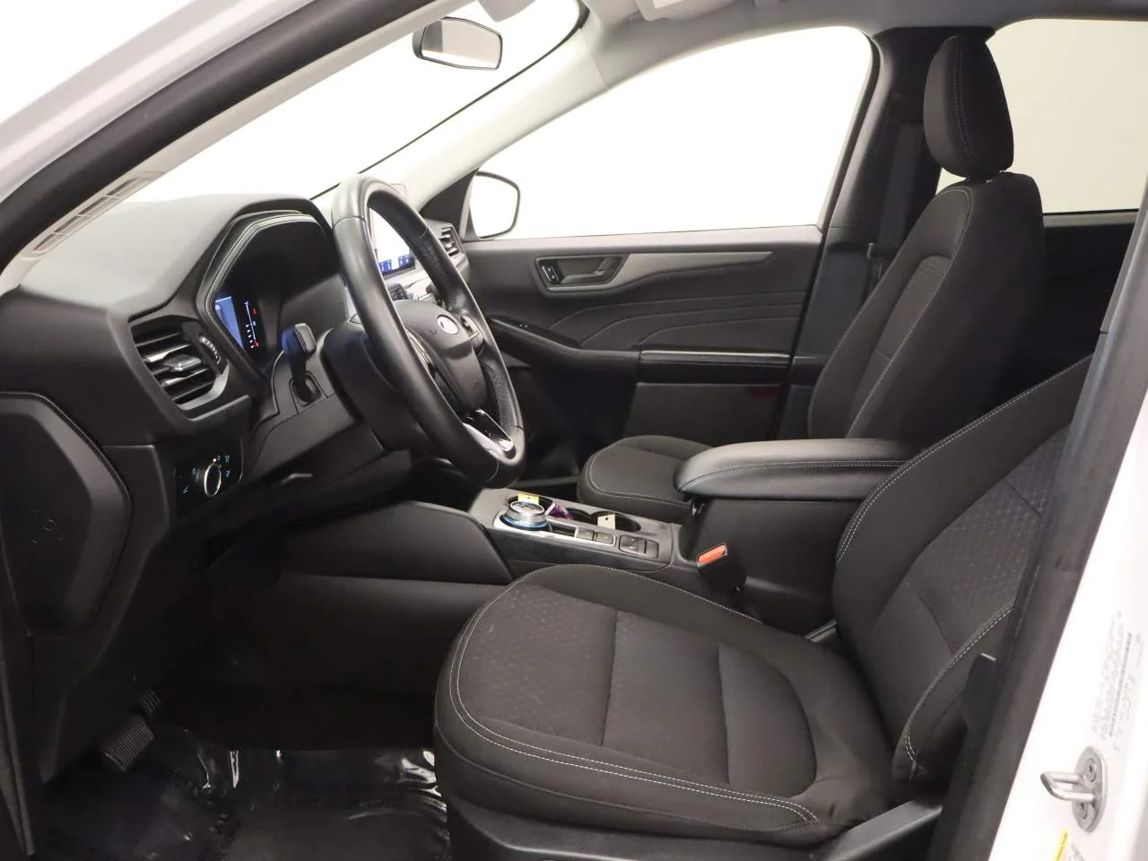 Used 2024 Oxford White Ford Active image 16
