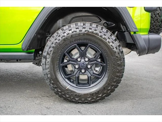 2026 Jeep Wrangler 4-Door Willys - Photo 9