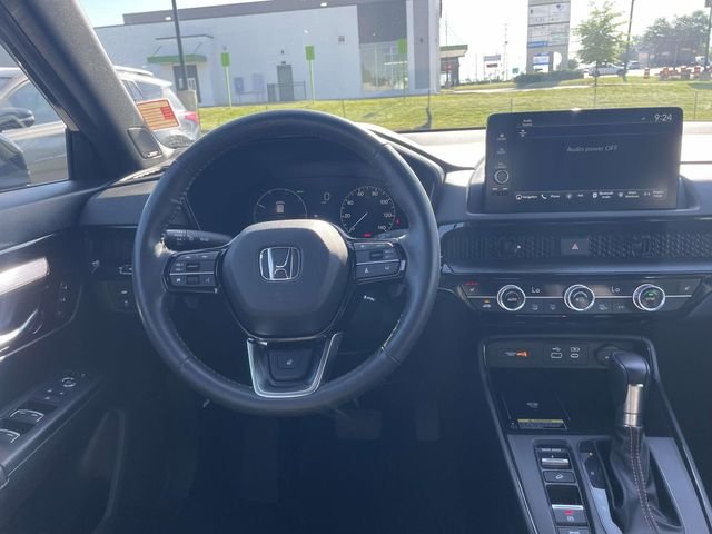 Used 2024  Honda Sport Touring image 19
