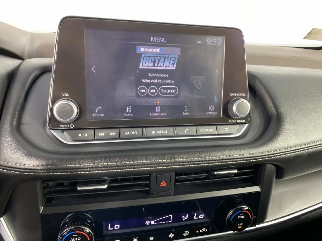 Used 2023 Gun Metallic Nissan SV image 18