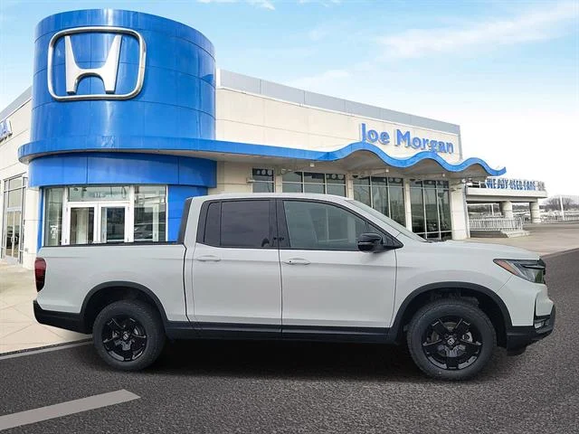New 2026 Platinum White Pearl Honda Black Edition image 3