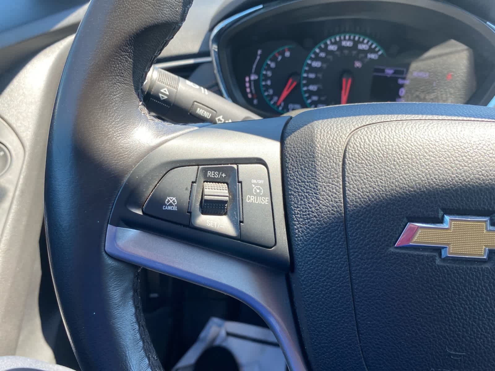 Used 2020 SATIN STEEL METALLIC Chevrolet LT image 27