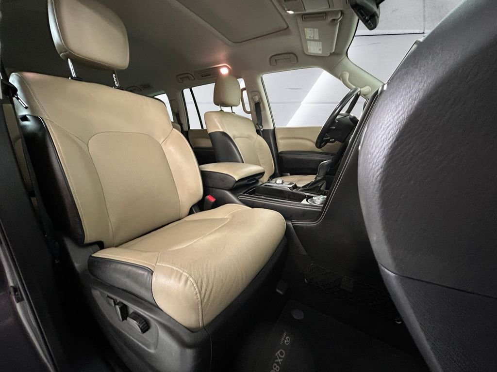 Used 2023 Gray INFINITI Premium Select image 14