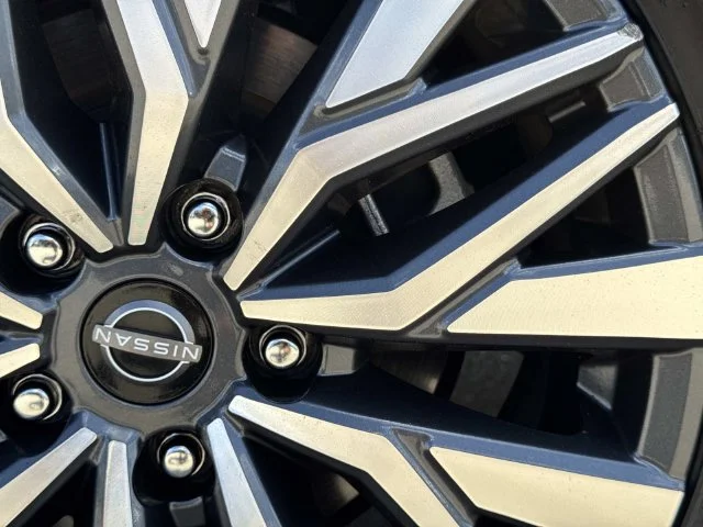 Used 2025 Gray Nissan 2.5 SV image 26