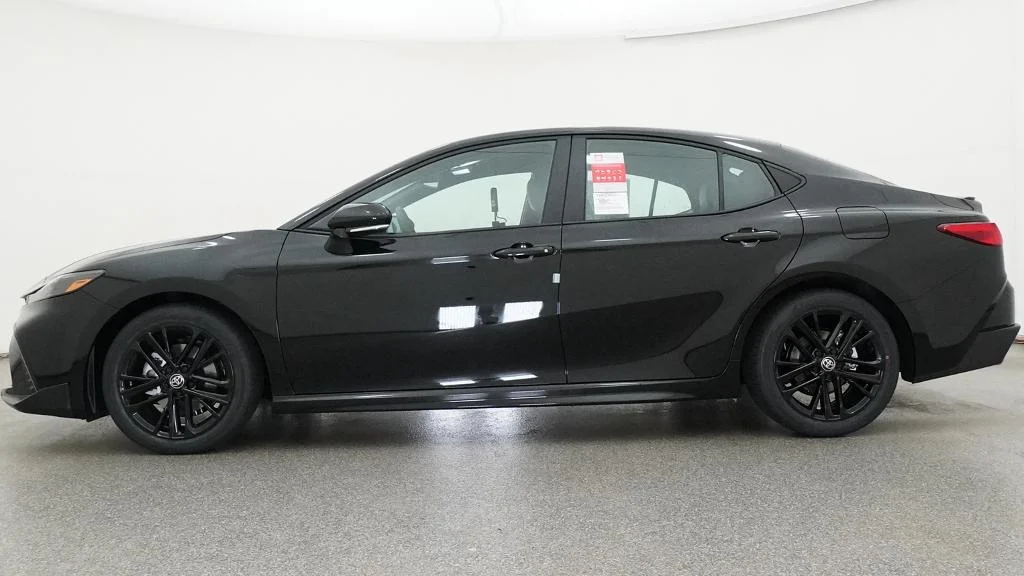 New 2026 Midnight Black Metallic Toyota SE image 2